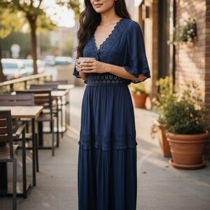 Chic Navy Lace Maxi Dress